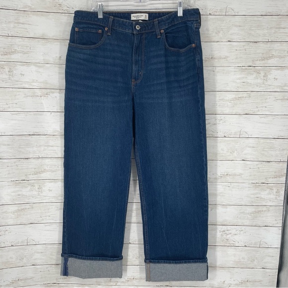 Abercrombie & Fitch The 90's Relaxed Jean High Rise Size 32 Dark Wash Curve Love - Picture 3 of 11